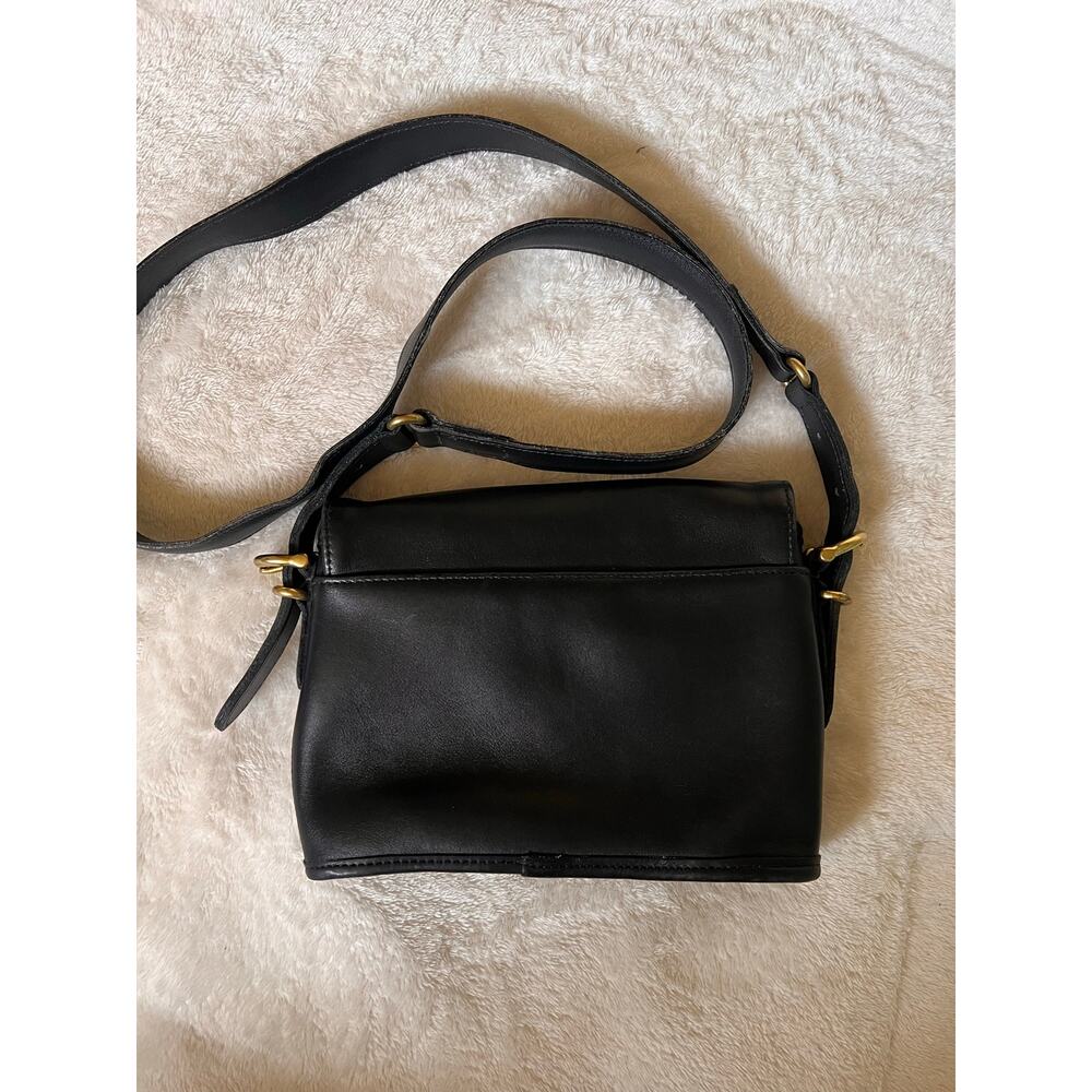 Coach 90s Vintage Equestrian Small Flap Bag 9801 Black - Picture 2 of 4